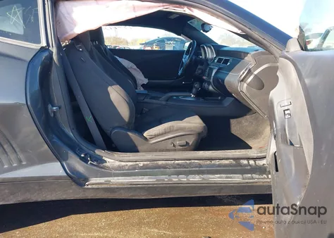 2015 Chevrolet Camaro 1Lt из США, поврежденный, VIN 2G1FD1E37F9262502